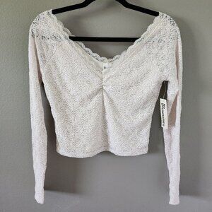 No Boundaries Almond Color Lace Long Sleeve V Neck Crop Top S, NWT, Y2K Romantic